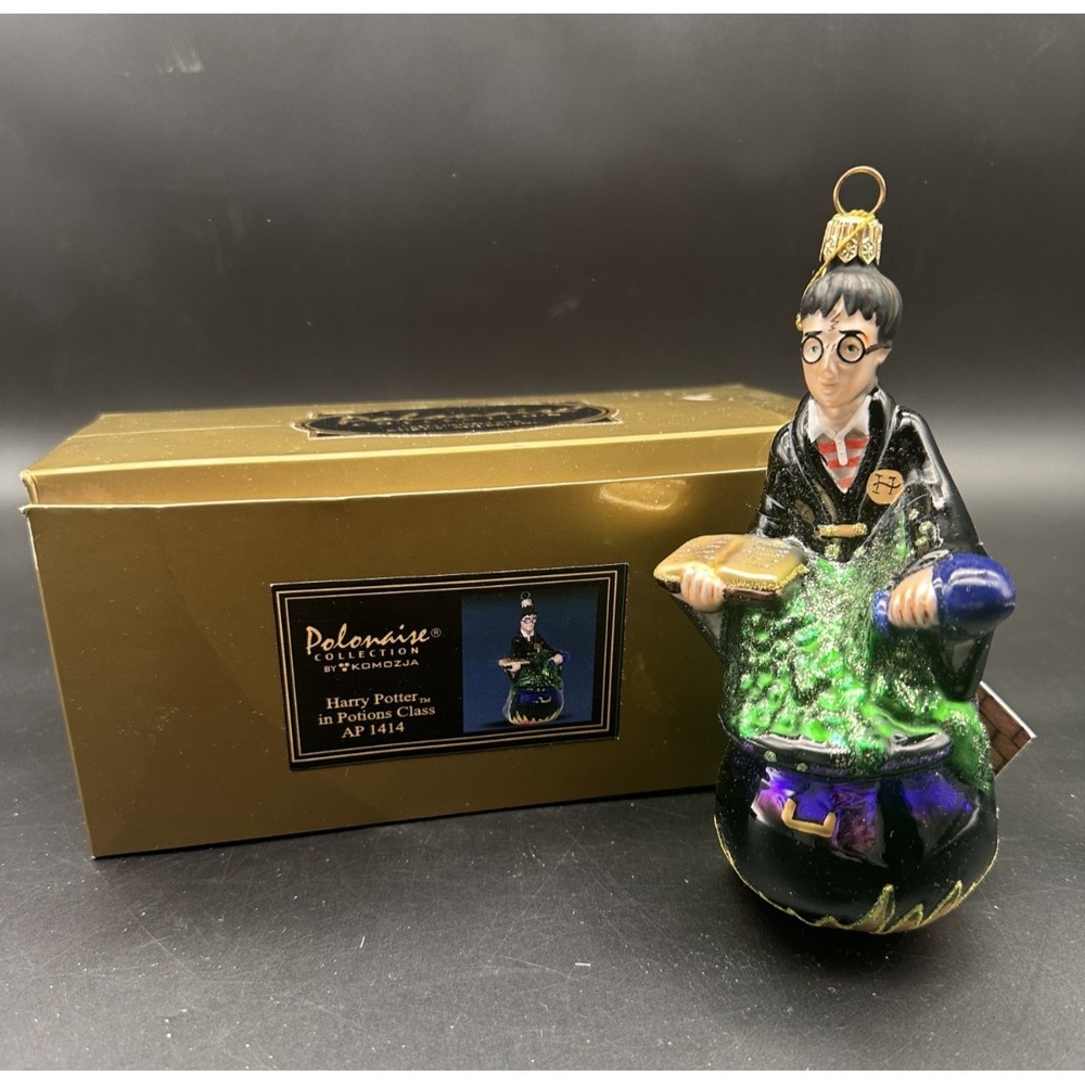 KURT ADLER POLONAISE HARRY POTTER IN POTIONS CLASS‎ ORNAMENT AP1414 6"